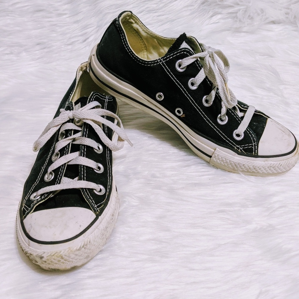 Black Converse All Stars